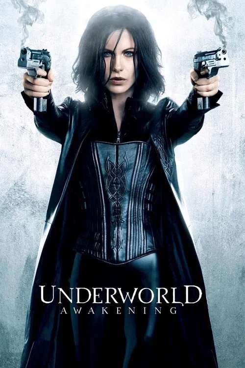 Karanlıklar Ülkesi: Uyanış (2012) film posteri